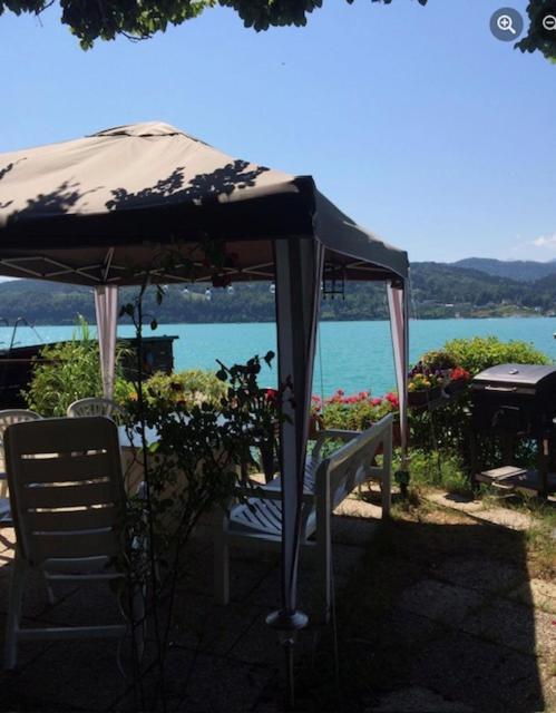 Seehaus Hochauer Direkter Seezugang Woerthersee Apartment Portschach am Woerthersee Luaran gambar